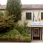 Antico Moro 3*