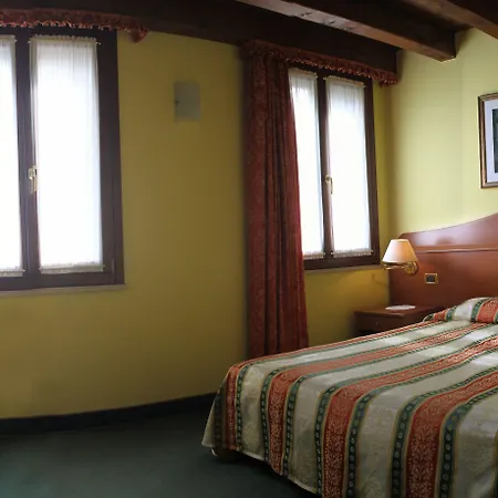 Antico Moro Otel Chirignago-Zelarino