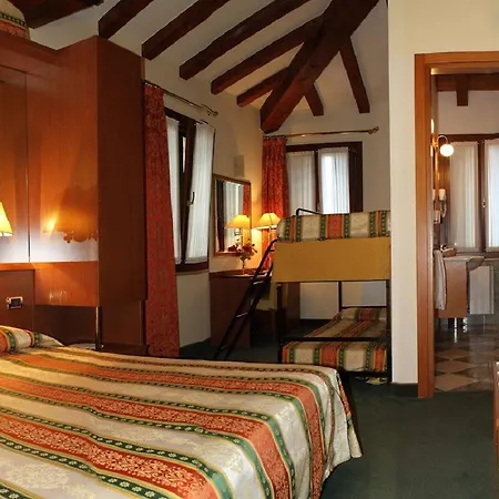 Antico Moro 3*
