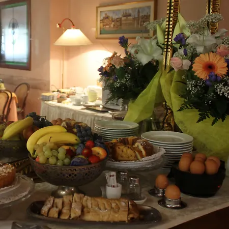 Antico Moro Hotell 3*