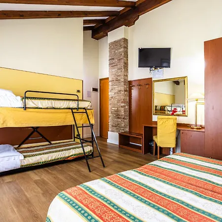 Antico Moro Hotel