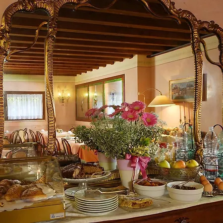 Hotel Antico Moro